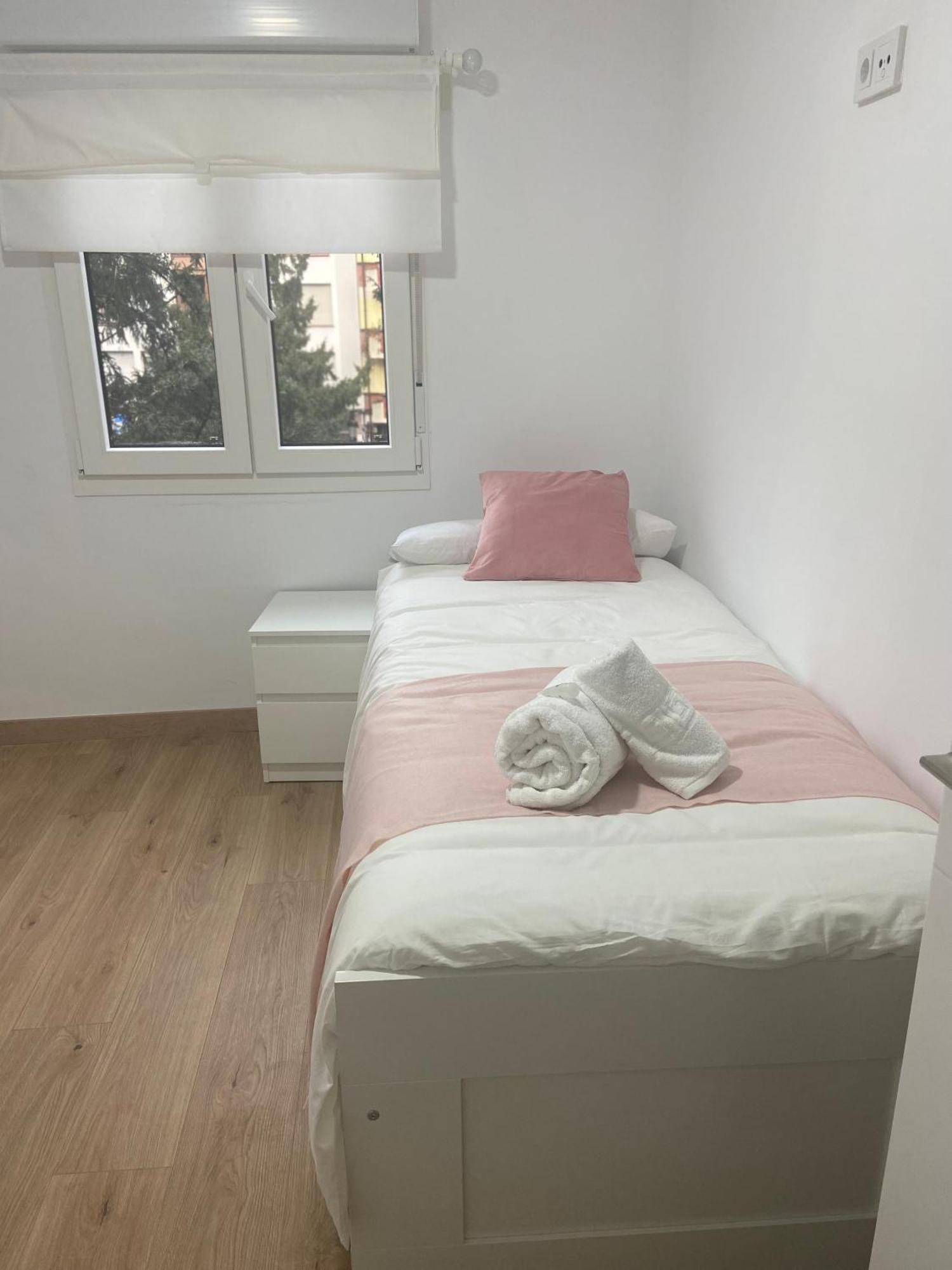 Dh Apartamento Turistico Onís Kültér fotó