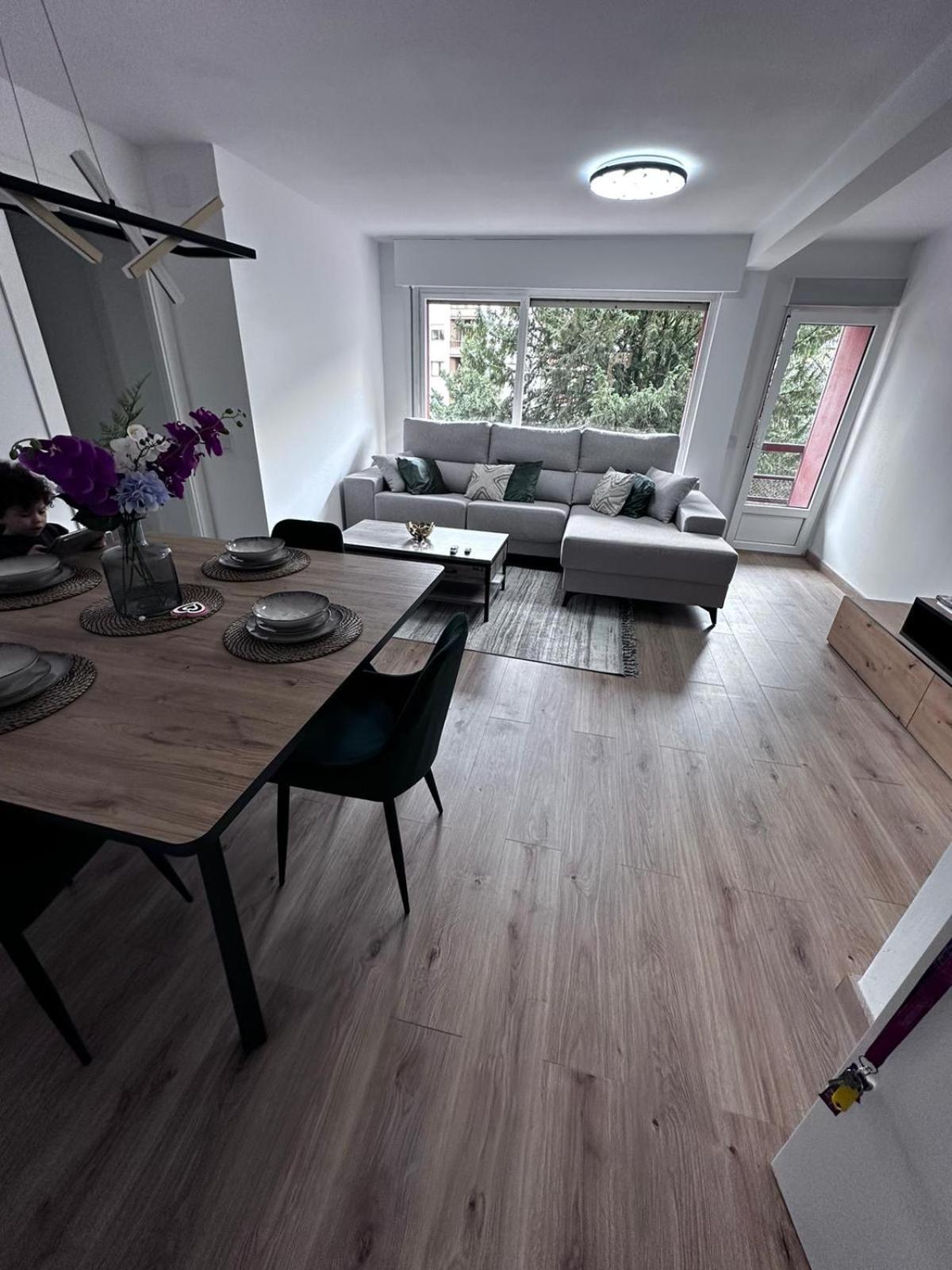 Dh Apartamento Turistico Onís Kültér fotó